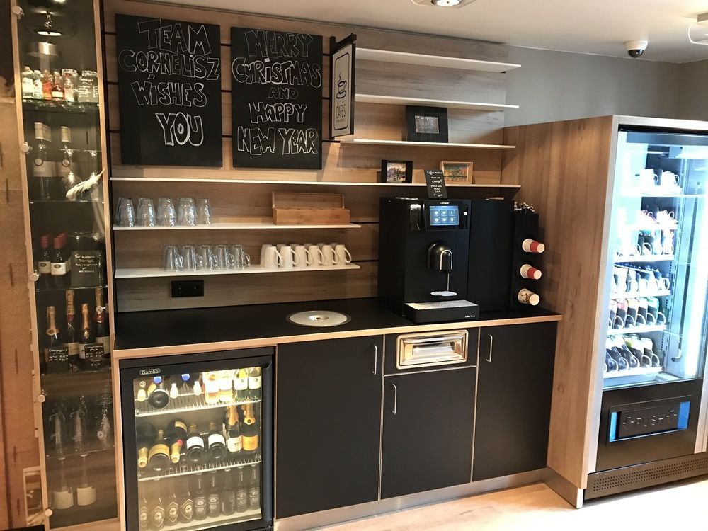 ホテル コーネリス アムステルダム エクステリア 写真